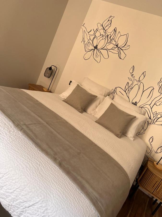 Logis Hotel De France La Côte-Saint-André エクステリア 写真