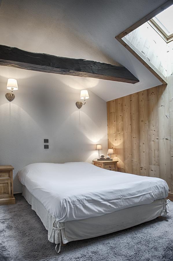 Logis Hotel De France La Côte-Saint-André エクステリア 写真